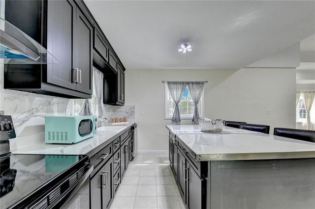 6654 Old Covington Road, Lithonia, GA 30058