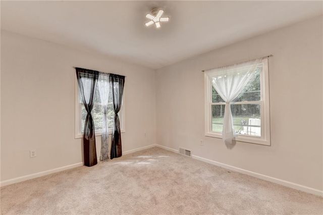 6654 Old Covington Road, Lithonia, GA 30058