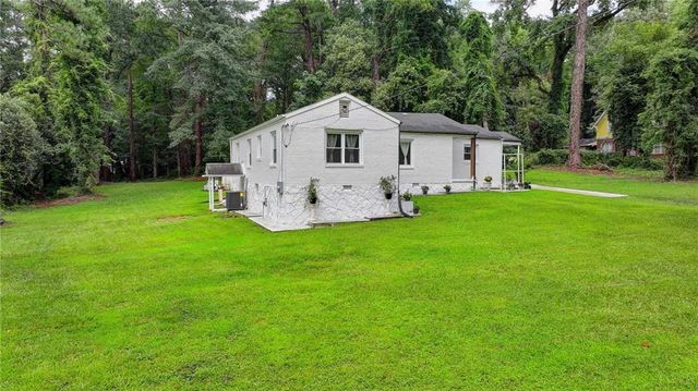 6654 Old Covington Road, Lithonia, GA 30058