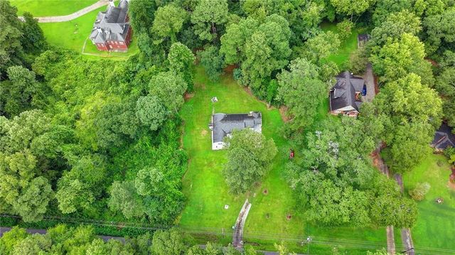 6654 Old Covington Road, Lithonia, GA 30058