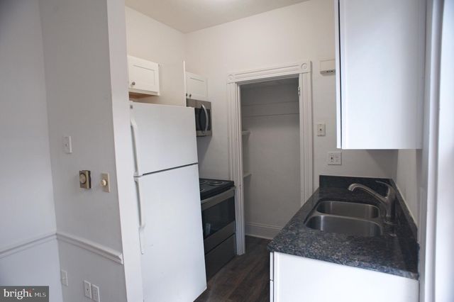 349 E NEW ST, Lancaster, PA 17602