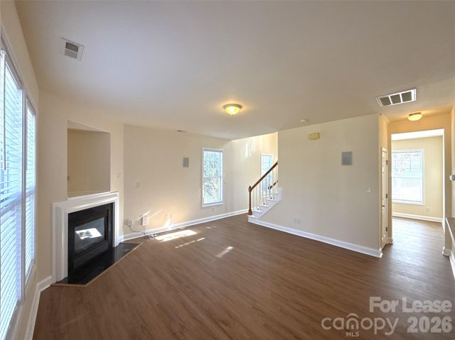 10082 Paisley Drive NW, Charlotte, NC 28069