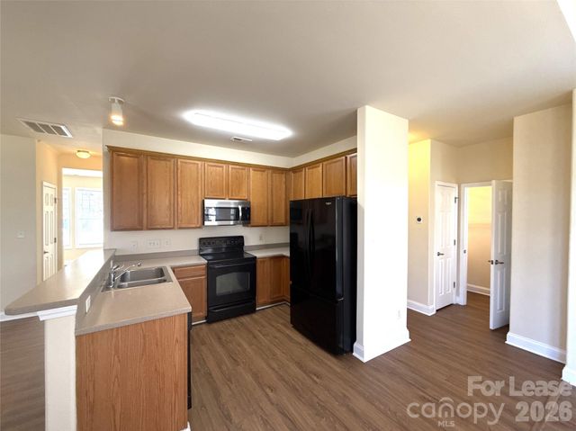 10082 Paisley Drive NW, Charlotte, NC 28069