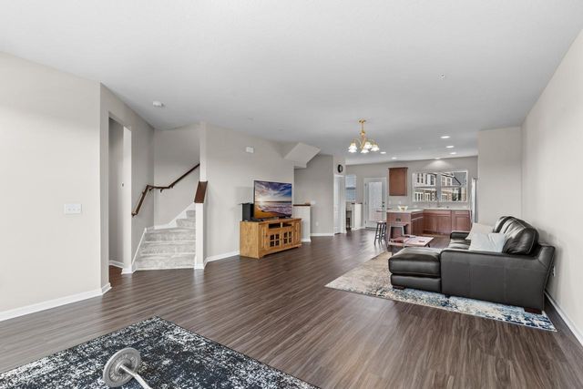 5248 Hampton Street NE, Prior Lake, MN 55372