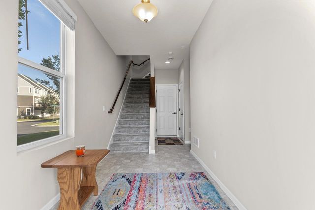 5248 Hampton Street NE, Prior Lake, MN 55372