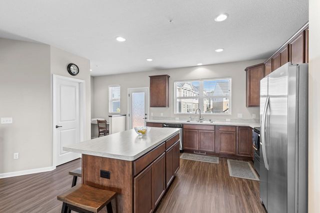 5248 Hampton Street NE, Prior Lake, MN 55372