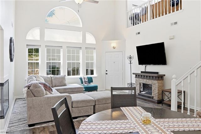 108 Spoon CT, Yorktown, VA 23693