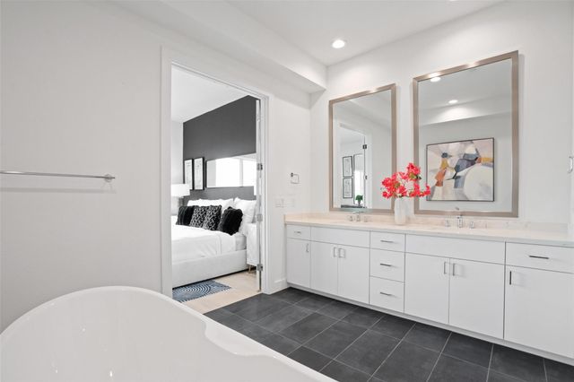 2826 Tom Miller ST, Austin, TX 78723
