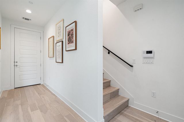 2826 Tom Miller ST, Austin, TX 78723