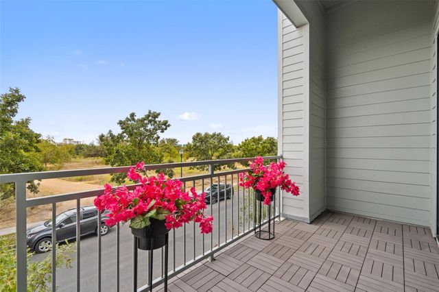 2826 Tom Miller ST, Austin, TX 78723