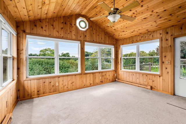 1416 Spring Valley DRIVE, Racine, WI 53405