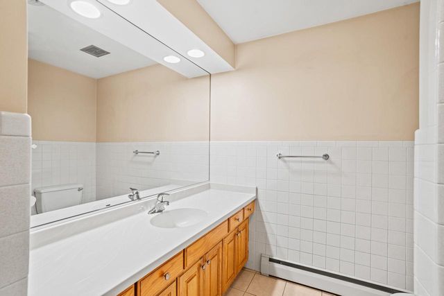 1416 Spring Valley DRIVE, Racine, WI 53405