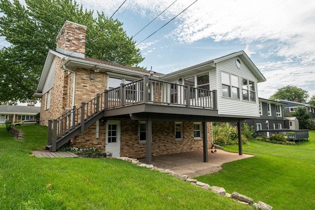 1416 Spring Valley DRIVE, Racine, WI 53405
