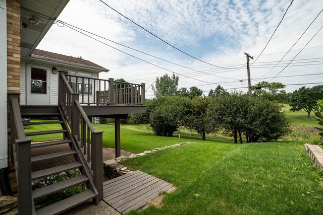 1416 Spring Valley DRIVE, Racine, WI 53405