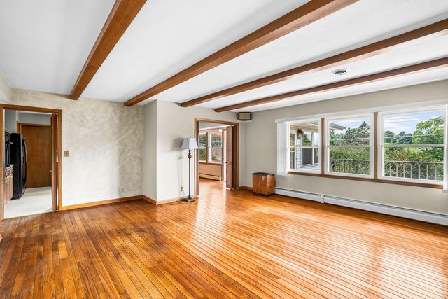 1416 Spring Valley DRIVE, Racine, WI 53405