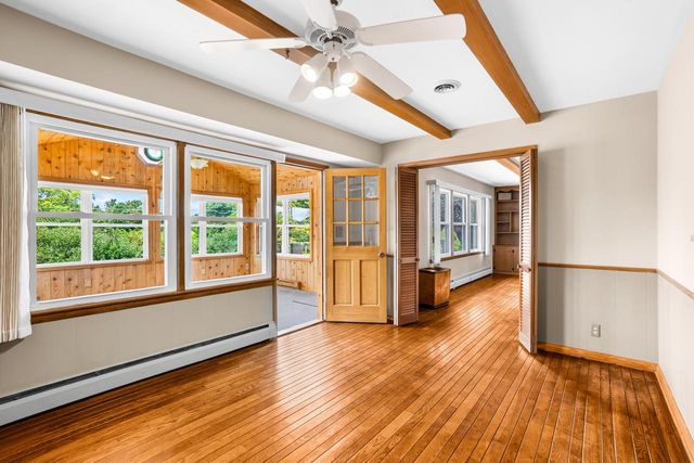 1416 Spring Valley DRIVE, Racine, WI 53405