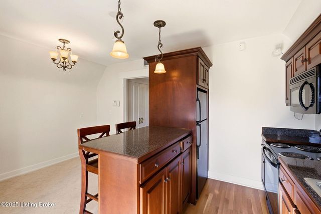 1515 S 3rd St, Louisville, KY 40208