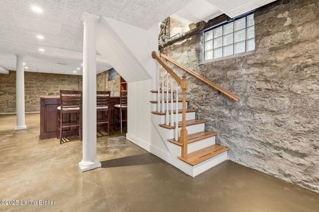 1515 S 3rd St, Louisville, KY 40208