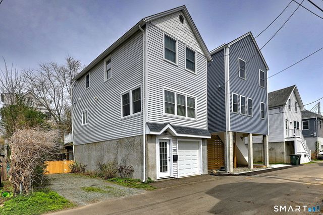 19 Chetwood Street, Milford, CT 06460