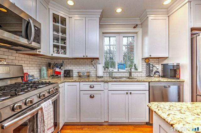19 Chetwood Street, Milford, CT 06460