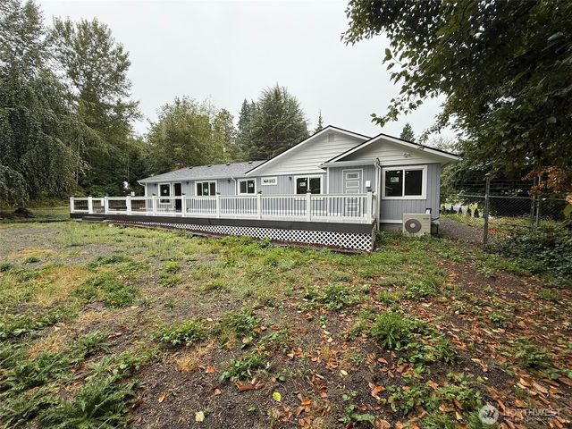1903 Shaw Road, Puyallup, WA 98372