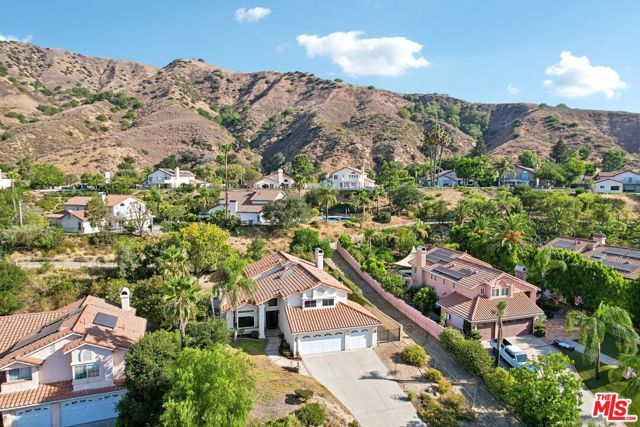 17807 Tuscan Drive, Los Angeles, CA 91344