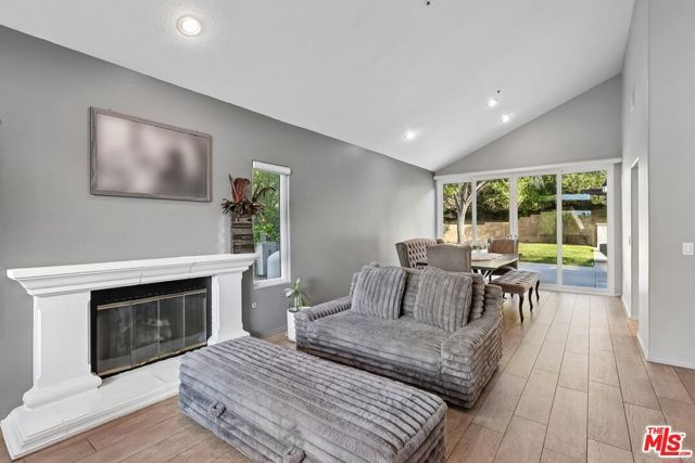 17807 Tuscan Drive, Los Angeles, CA 91344