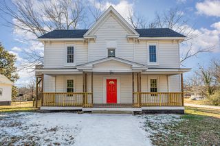 801 N Mebane Street, Burlington, NC 27217