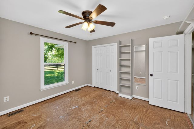 1090 Delaney Ferry Road, Nicholasville, KY 40356