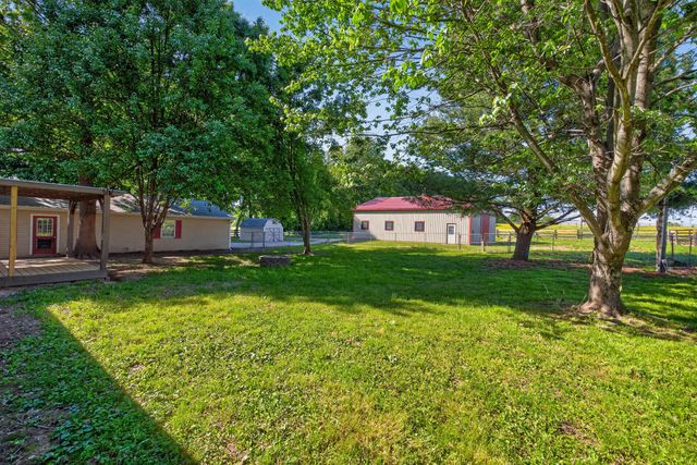 1090 Delaney Ferry Road, Nicholasville, KY 40356