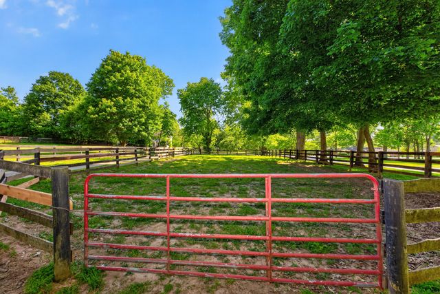 1090 Delaney Ferry Road, Nicholasville, KY 40356
