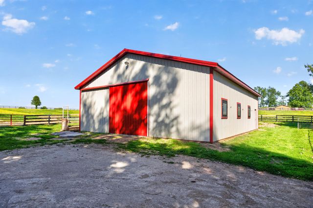 1090 Delaney Ferry Road, Nicholasville, KY 40356