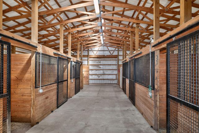 1090 Delaney Ferry Road, Nicholasville, KY 40356