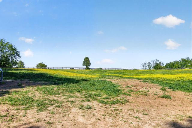 1090 Delaney Ferry Road, Nicholasville, KY 40356