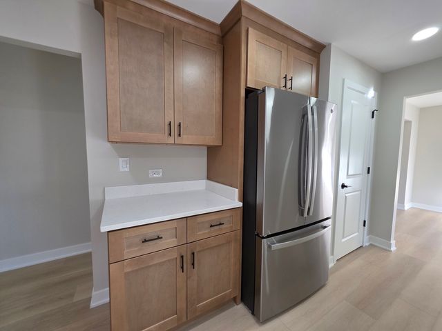 2187 Walnut Avenue, Hanover Park, IL 60133