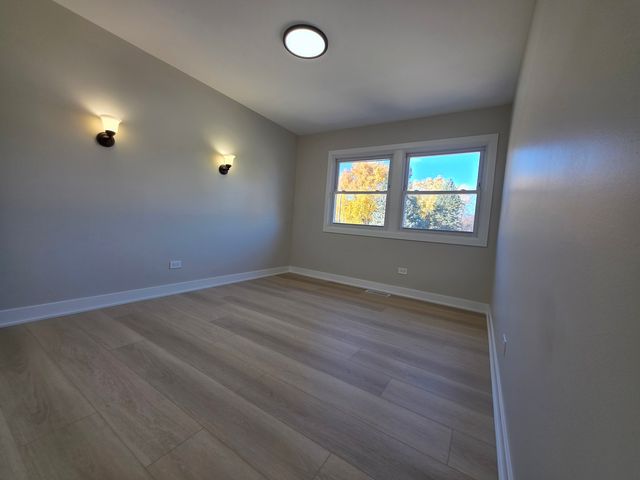 2187 Walnut Avenue, Hanover Park, IL 60133