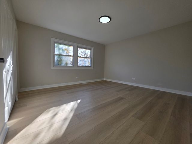 2187 Walnut Avenue, Hanover Park, IL 60133