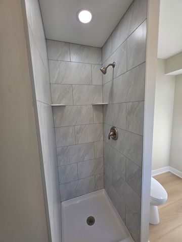 2187 Walnut Avenue, Hanover Park, IL 60133