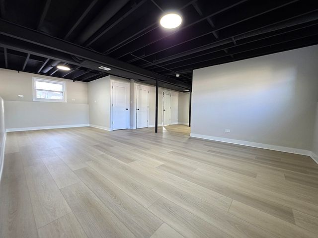 2187 Walnut Avenue, Hanover Park, IL 60133