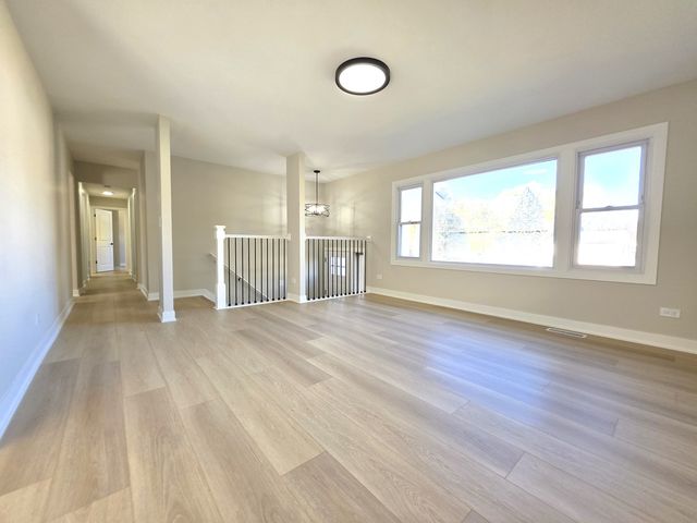 2187 Walnut Avenue, Hanover Park, IL 60133