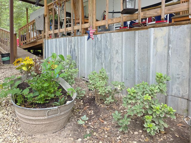 361 Medina Drive, Trinity, TX 75862