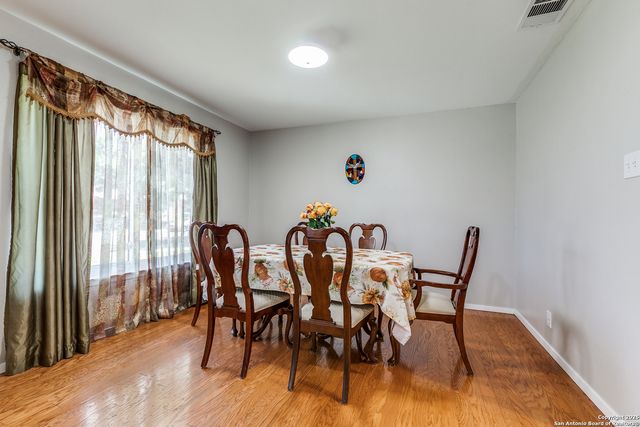 10439 Canyon, San Antonio, TX 78245