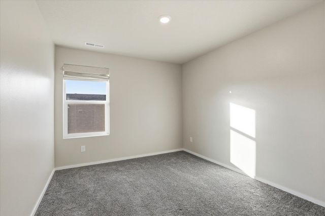 3211 N McKinnon Rd, Spokane, WA 99217