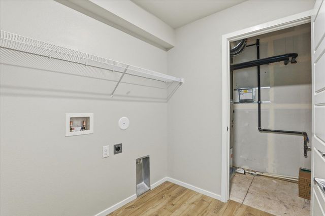 3211 N McKinnon Rd, Spokane, WA 99217