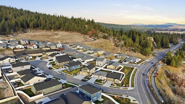 3211 N McKinnon Rd, Spokane, WA 99217