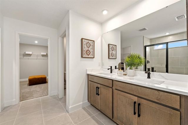 466 FREE RANGE DRIVE, Groveland, FL 34736