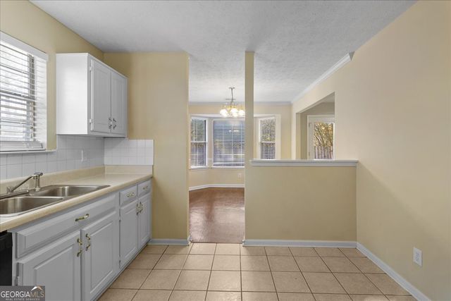 210 Summer Hill Circle, Stockbridge, GA 30281