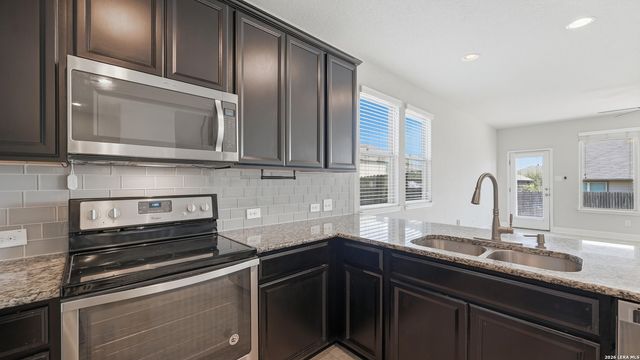 208 PRAIRIE VIS, Cibolo, TX 78108