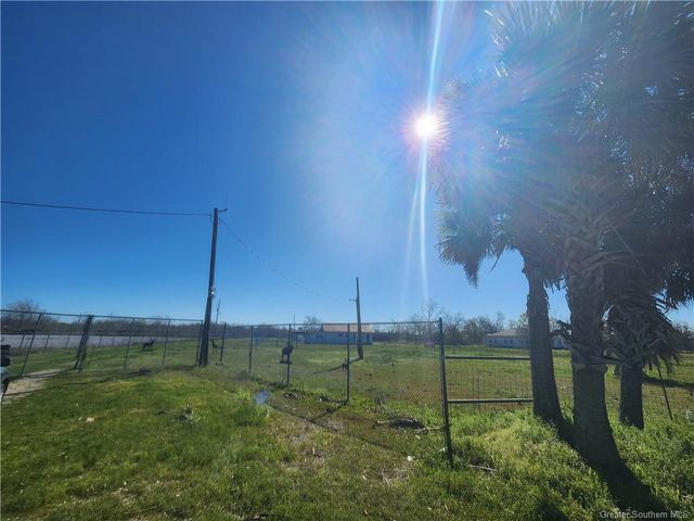 2053 Pujol Road, Lake Charles, LA 70615