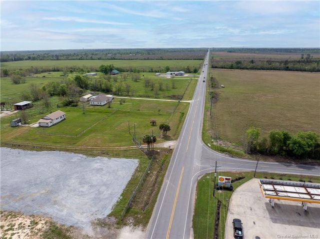 2053 Pujol Road, Lake Charles, LA 70615